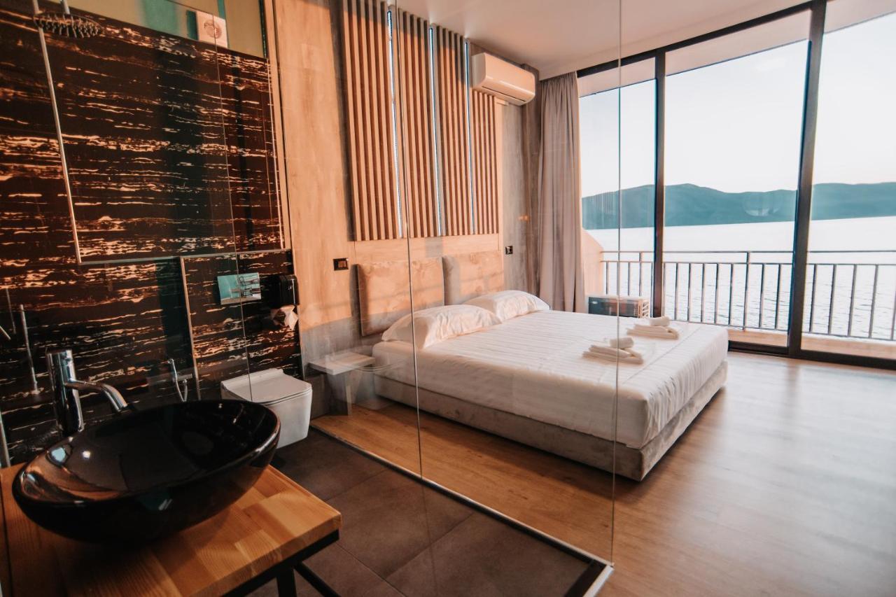Inn Hotel Vlorë Εξωτερικό φωτογραφία