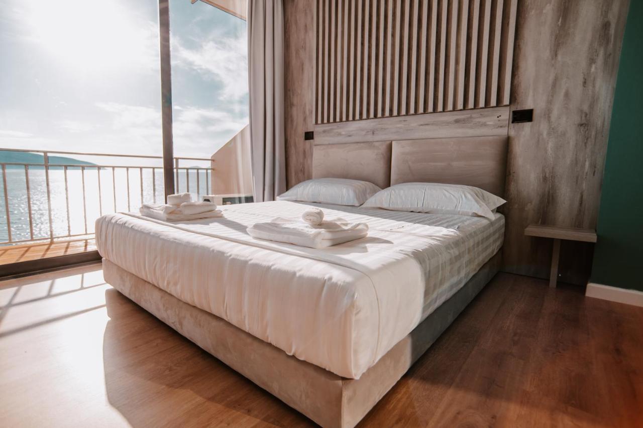 Inn Hotel Vlorë Εξωτερικό φωτογραφία