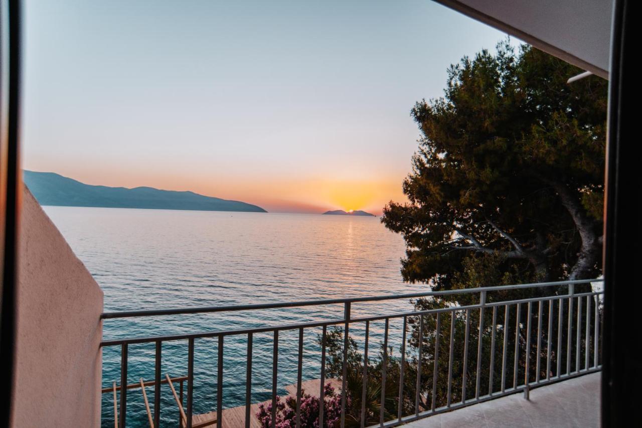Inn Hotel Vlorë Εξωτερικό φωτογραφία
