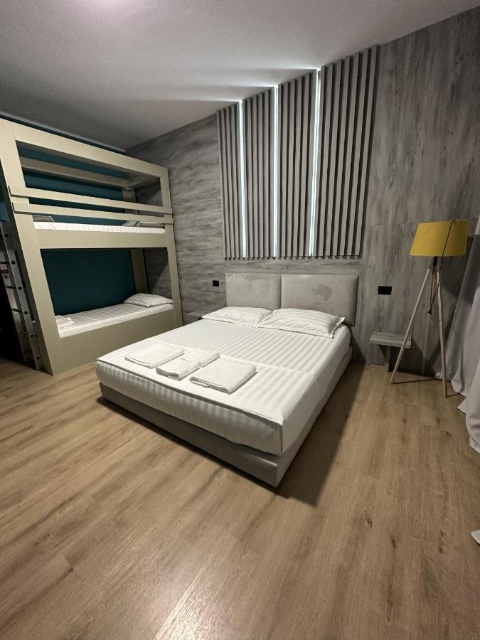 Inn Hotel Vlorë Εξωτερικό φωτογραφία