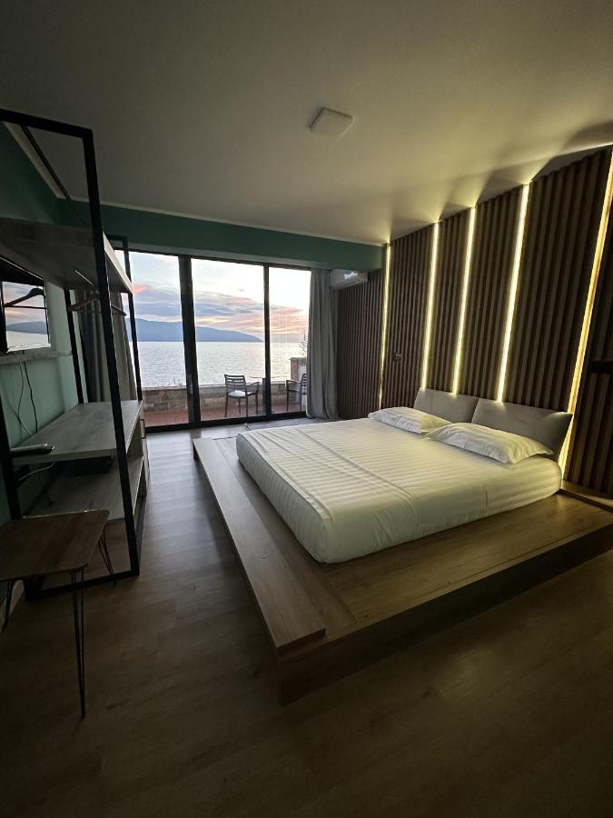 Inn Hotel Vlorë Εξωτερικό φωτογραφία