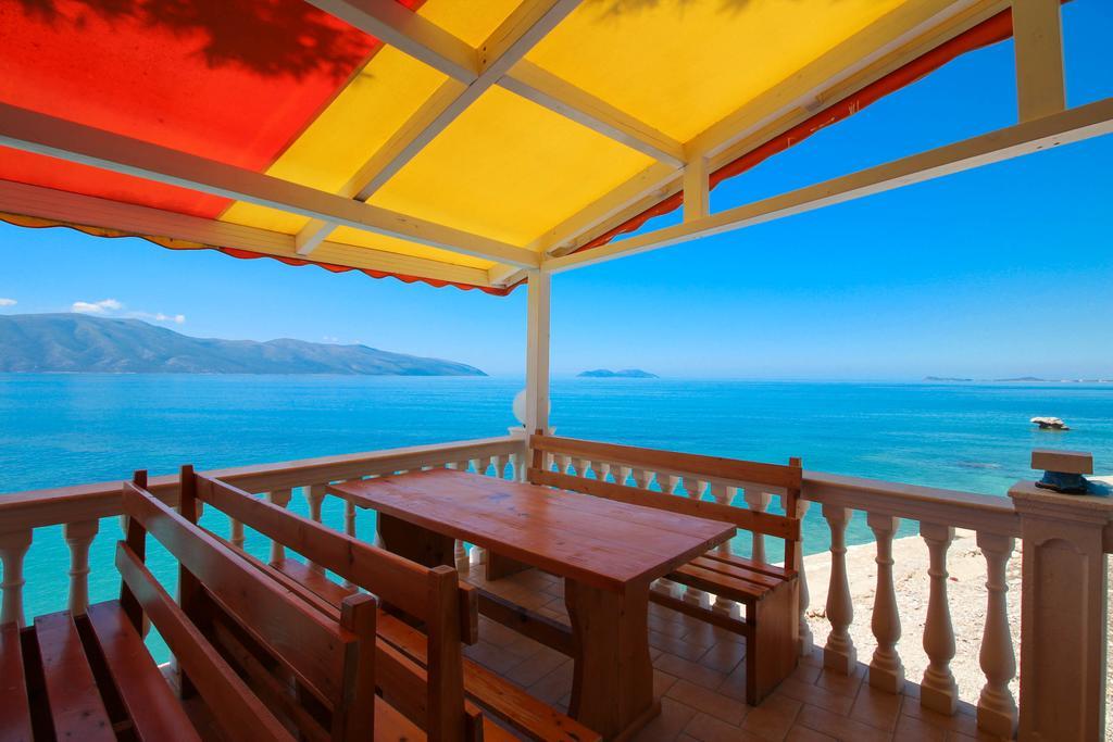Inn Hotel Vlorë Εξωτερικό φωτογραφία